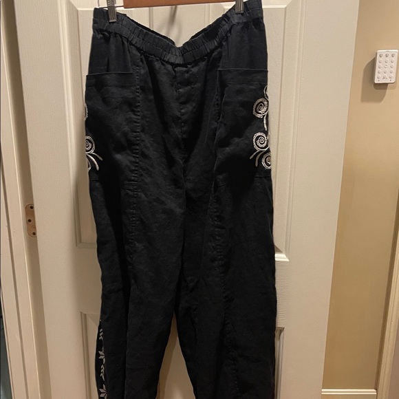 Johnny Was Pants - Johnny Was Black Embroidered pants